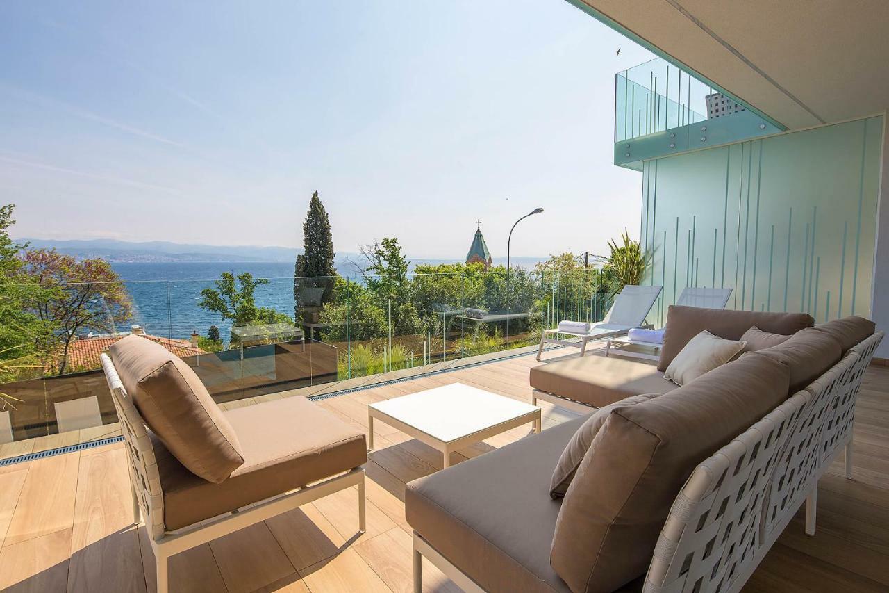 Deluxe Apartments Opatija Exterior photo